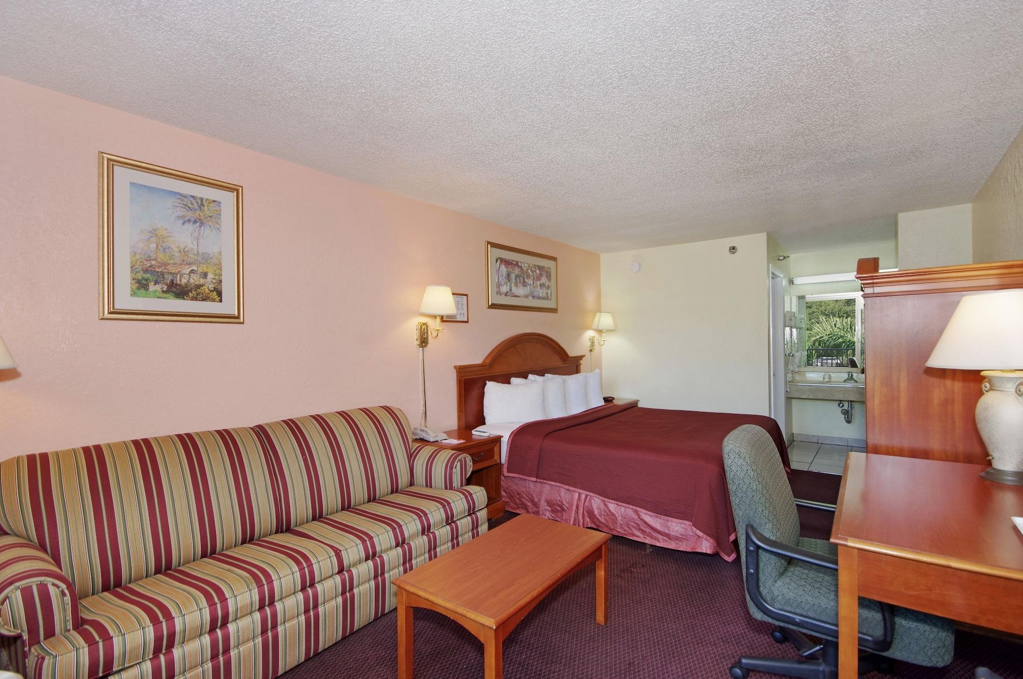 Howard Johnson By Wyndham Tropical Palms Kissimmee Exterior foto
